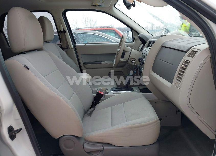 Photo 5 of 2012 Ford Escape XLT (VIN 1FMCU9DG1CKC74874)