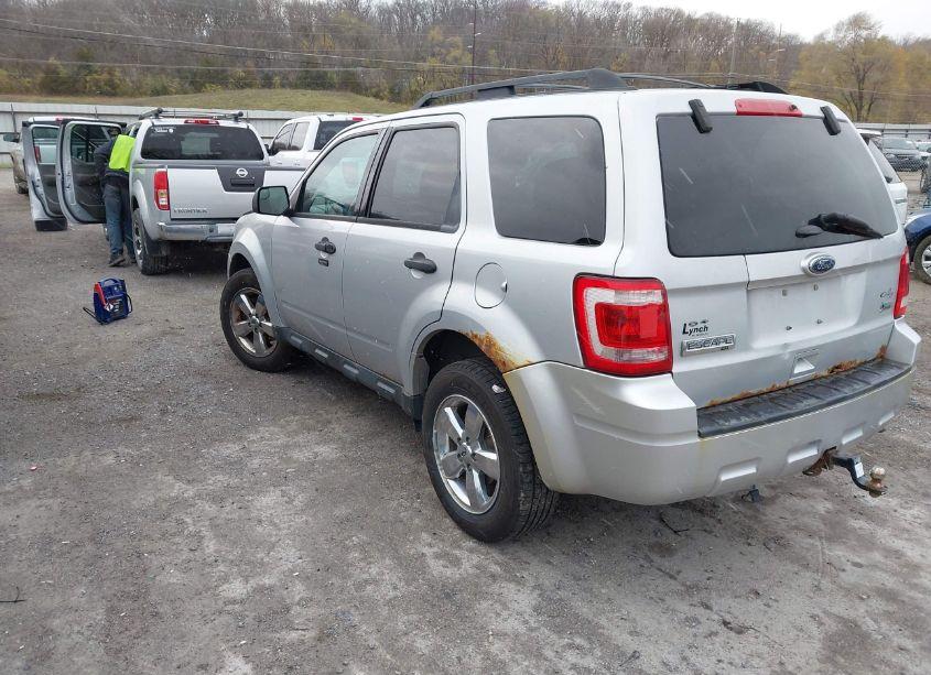 Photo 3 of 2012 Ford Escape XLT (VIN 1FMCU9DG1CKC77645)