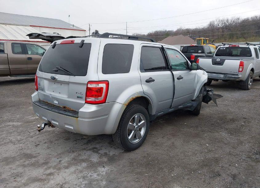 Photo 4 of 2012 Ford Escape XLT (VIN 1FMCU9DG1CKC77645)