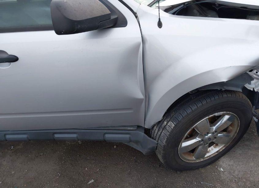 Photo 6 of 2012 Ford Escape XLT (VIN 1FMCU9DG1CKC77645)