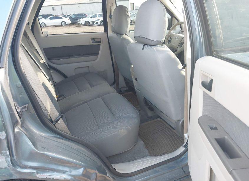 Photo 8 of 2010 Ford Escape XLT (VIN 1FMCU9DG2AKA53040)