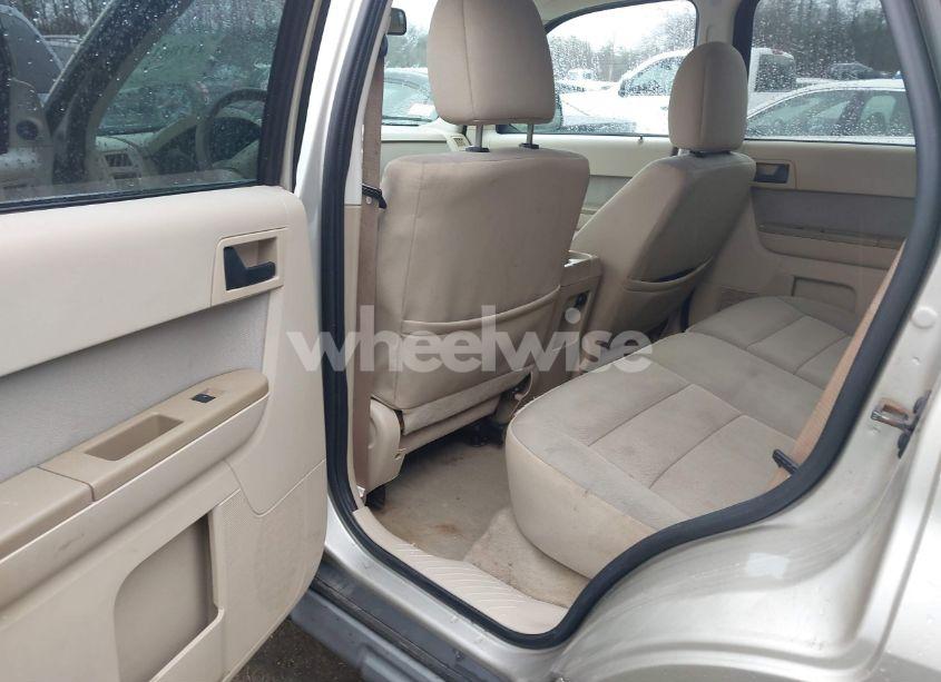 Photo 8 of 2010 Ford Escape XLT (VIN 1FMCU9DG2AKB41165)