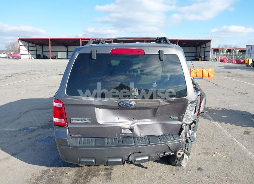 Photo 16 of 2010 Ford Escape XLT (VIN 1FMCU9DG2AKB88387)