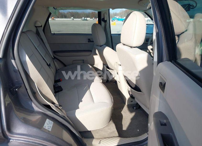 Photo 8 of 2010 Ford Escape XLT (VIN 1FMCU9DG2AKB88387)