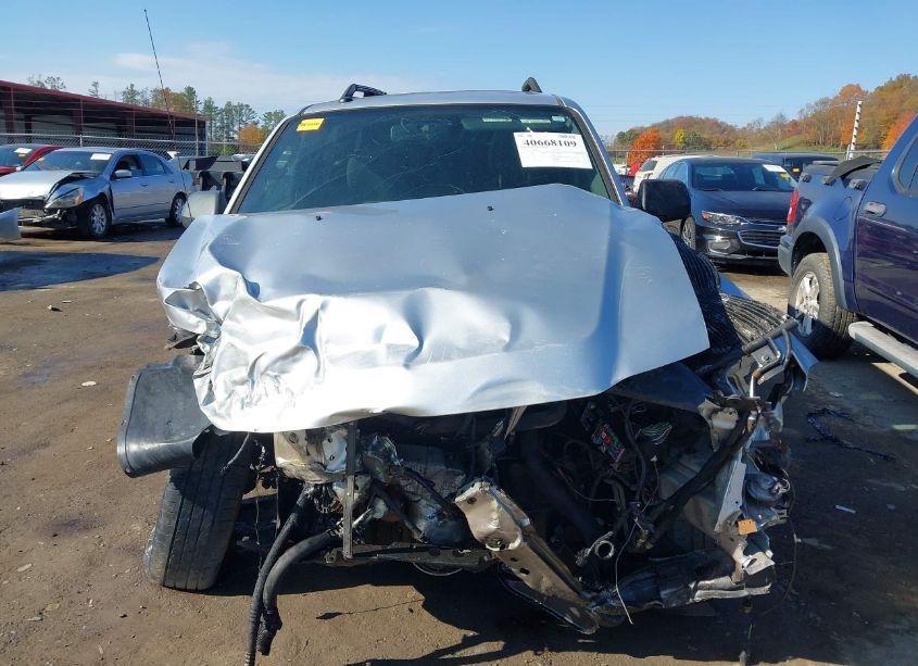 Photo 6 of 2010 Ford Escape XLT (VIN 1FMCU9DG2AKC69292)