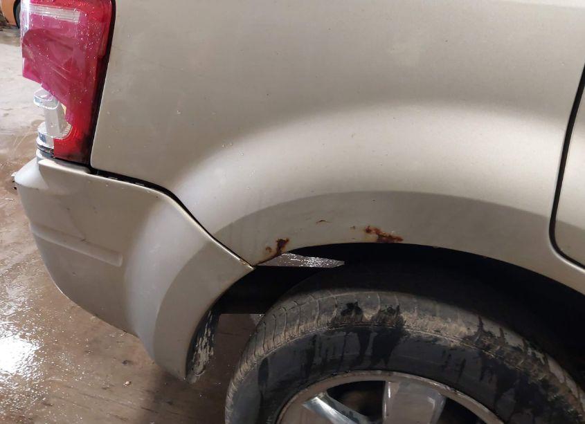 Photo 6 of 2010 Ford Escape XLT (VIN 1FMCU9DG2AKD17597)