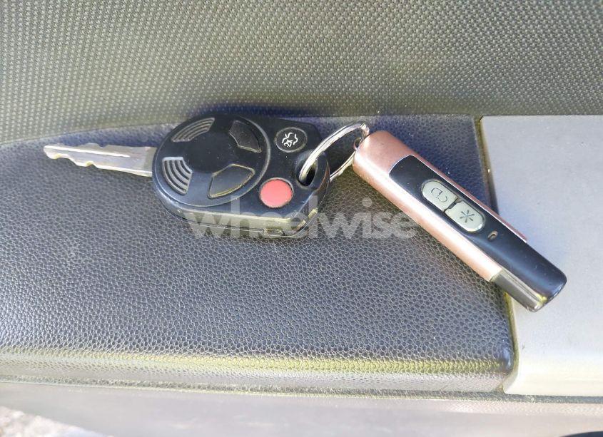 Photo 11 of 2011 Ford Escape XLT (VIN 1FMCU9DG2BKA71717)