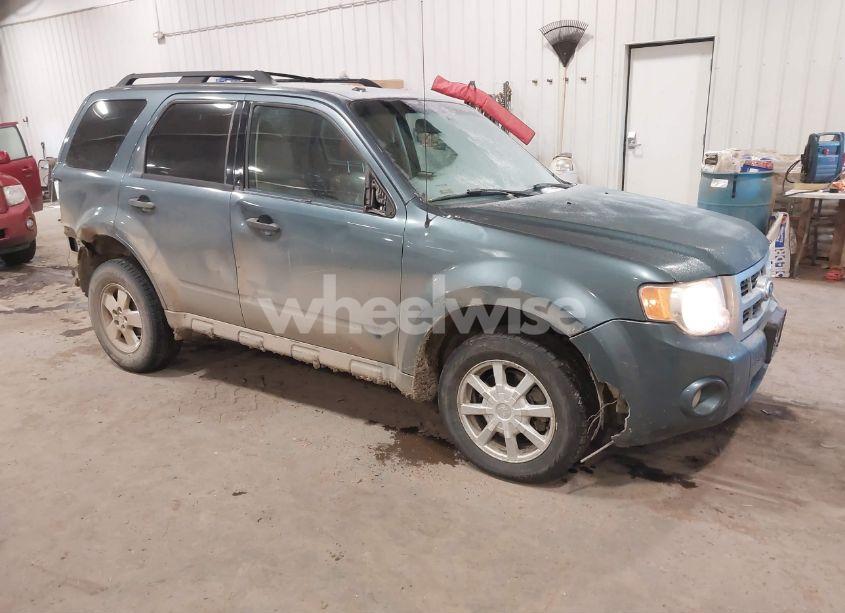 2011 Ford Escape XLT (VIN 1FMCU9DG2BKA78344) main photo