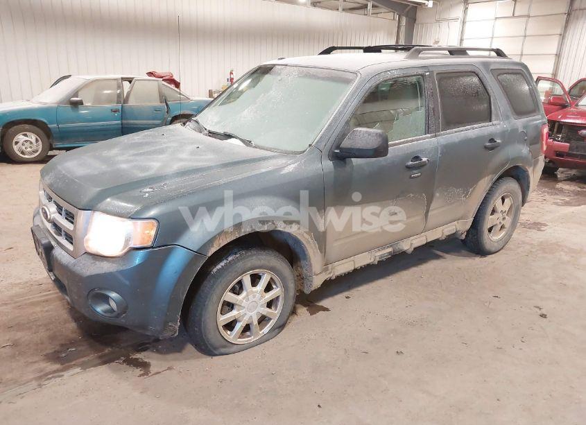 Photo 2 of 2011 Ford Escape XLT (VIN 1FMCU9DG2BKA78344)