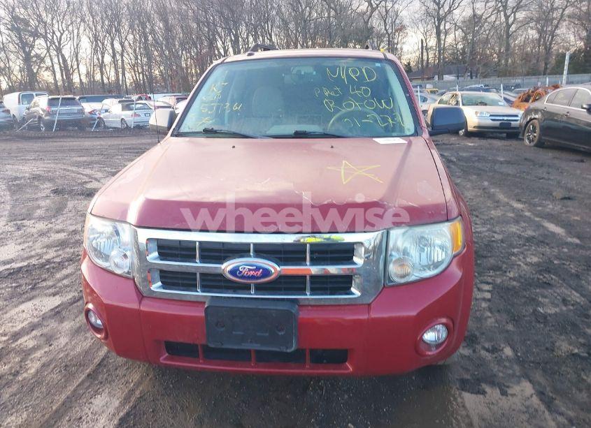 Photo 6 of 2011 Ford Escape XLT (VIN 1FMCU9DG2BKB09513)