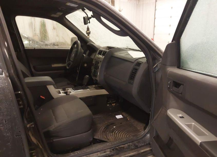 Photo 5 of 2011 Ford Escape XLT AUTOMATIC (VIN 1FMCU9DG2BKB55150)