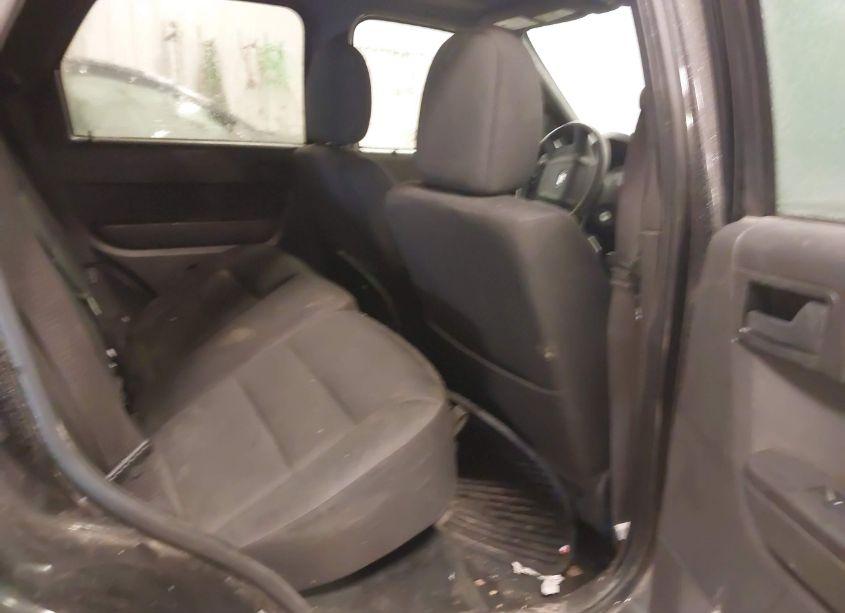 Photo 8 of 2011 Ford Escape XLT AUTOMATIC (VIN 1FMCU9DG2BKB55150)