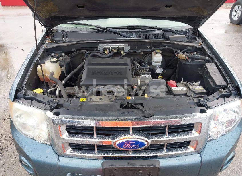 Photo 10 of 2011 Ford Escape XLT (VIN 1FMCU9DG2BKB96135)