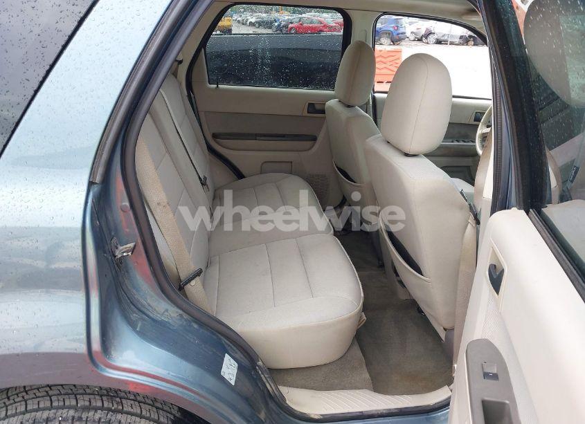 Photo 8 of 2011 Ford Escape XLT (VIN 1FMCU9DG2BKB96135)