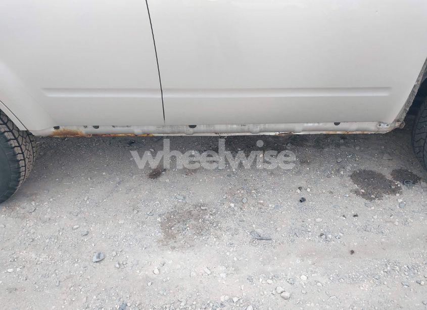 Photo 13 of 2011 Ford Escape XLT (VIN 1FMCU9DG2BKC47620)