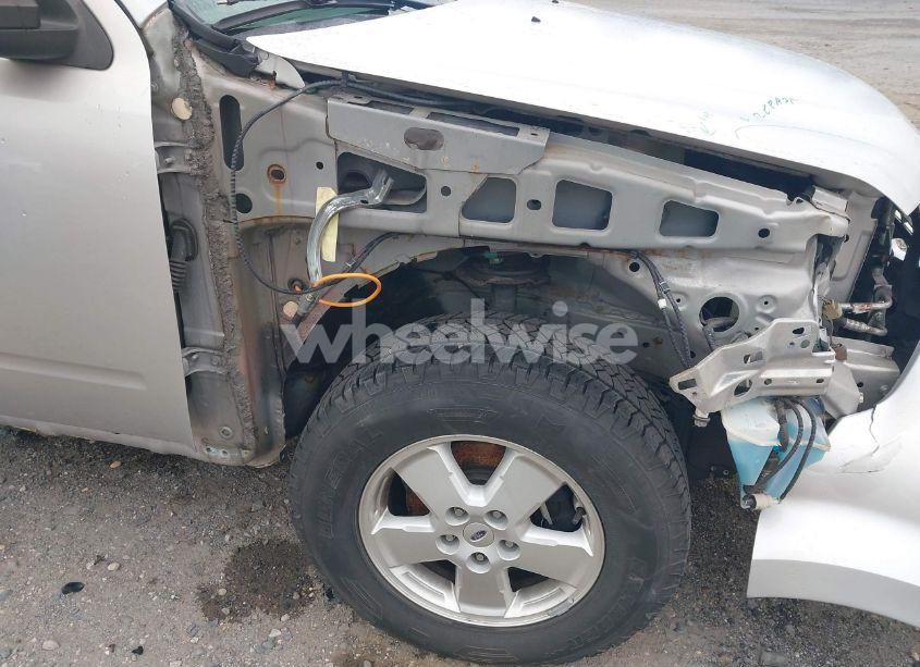 Photo 14 of 2011 Ford Escape XLT (VIN 1FMCU9DG2BKC47620)