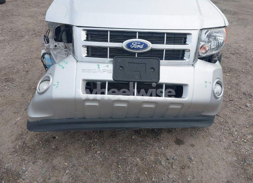 Photo 6 of 2011 Ford Escape XLT (VIN 1FMCU9DG2BKC47620)