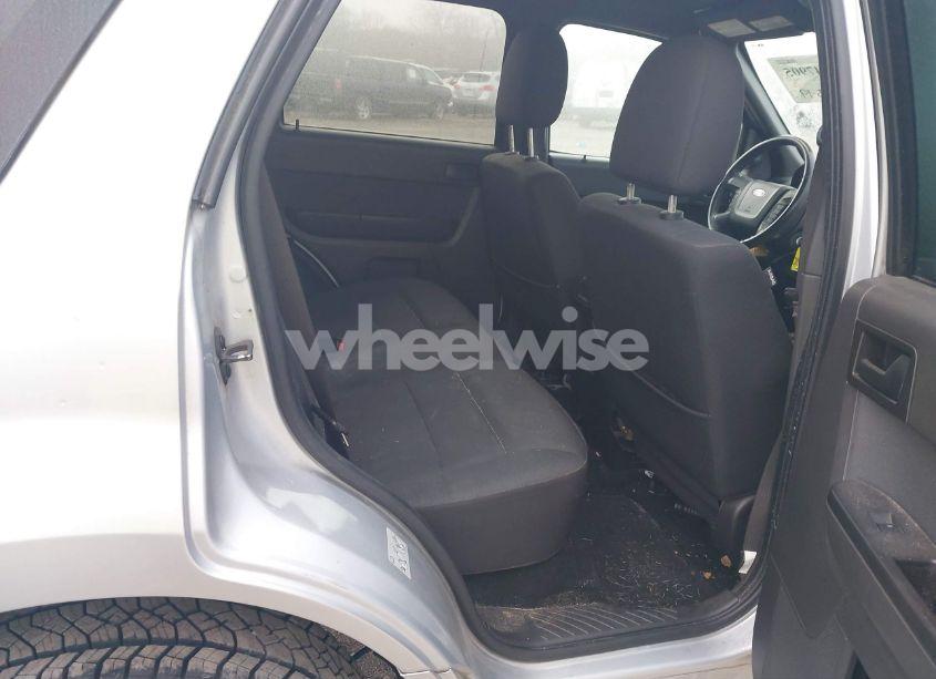 Photo 8 of 2011 Ford Escape XLT (VIN 1FMCU9DG2BKC47620)