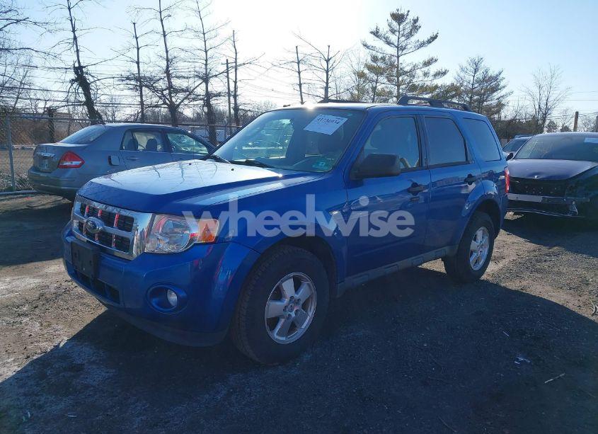 Photo 2 of 2012 Ford Escape XLT (VIN 1FMCU9DG2CKA46897)