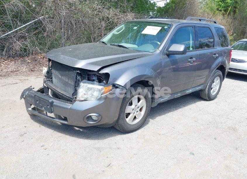 Photo 2 of 2012 Ford Escape XLT (VIN 1FMCU9DG2CKB21453)