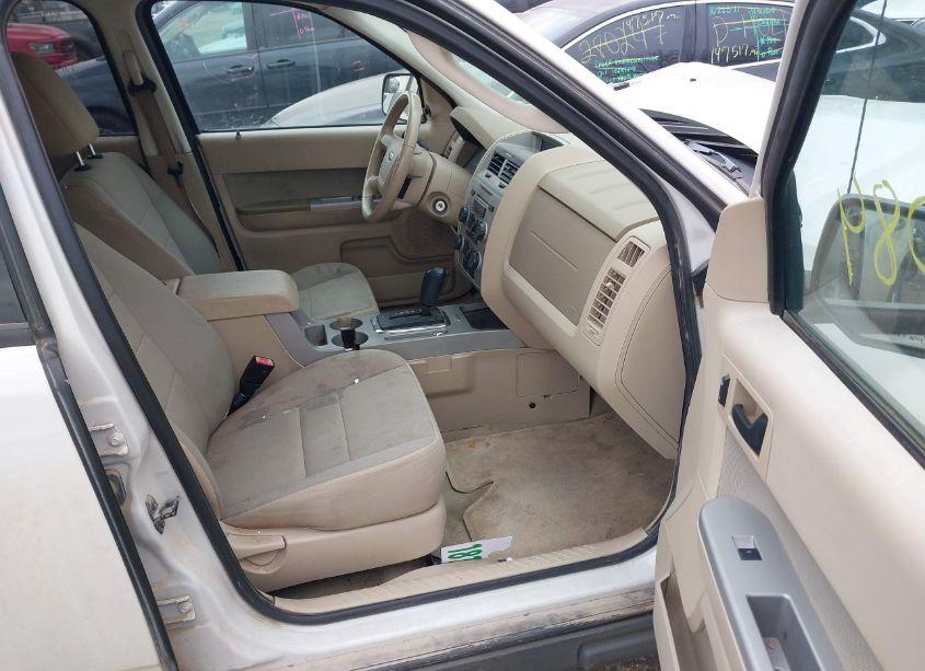 Photo 5 of 2012 Ford Escape XLT (VIN 1FMCU9DG2CKB31237)