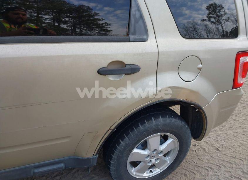 Photo 6 of 2012 Ford Escape XLT (VIN 1FMCU9DG2CKB99005)