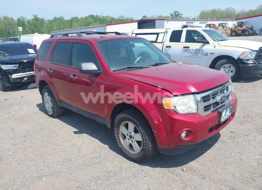 2012 Ford Escape XLT (VIN 1FMCU9DG2CKC22752) main photo