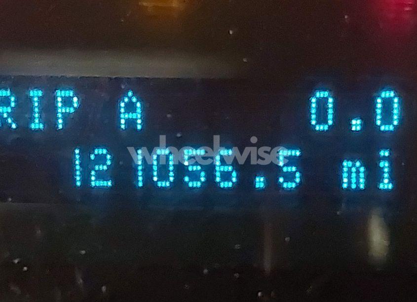 Photo 7 of 2012 Ford Escape XLT (VIN 1FMCU9DG2CKC82384)