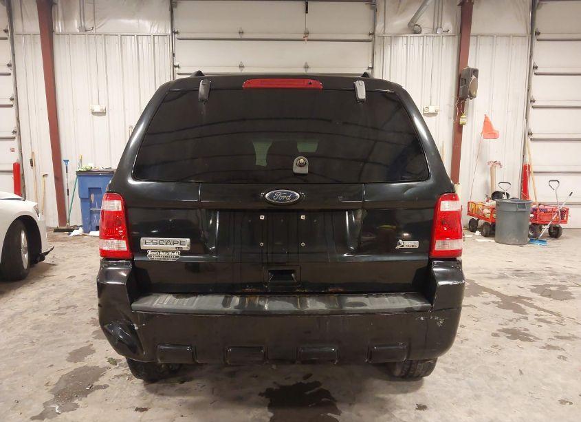 Photo 17 of 2010 Ford Escape XLT (VIN 1FMCU9DG3AKA96110)