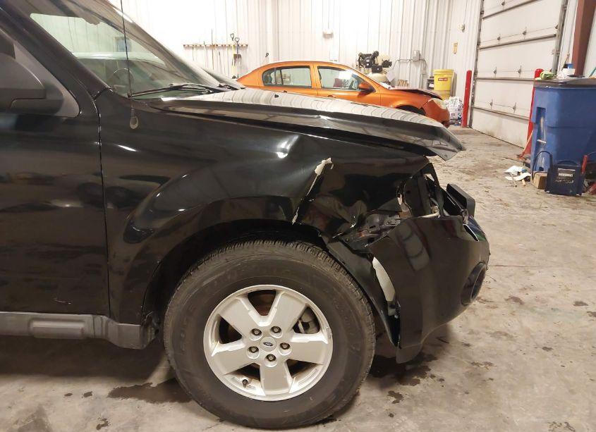 Photo 18 of 2010 Ford Escape XLT (VIN 1FMCU9DG3AKA96110)