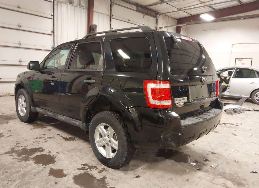 Photo 3 of 2010 Ford Escape XLT (VIN 1FMCU9DG3AKA96110)