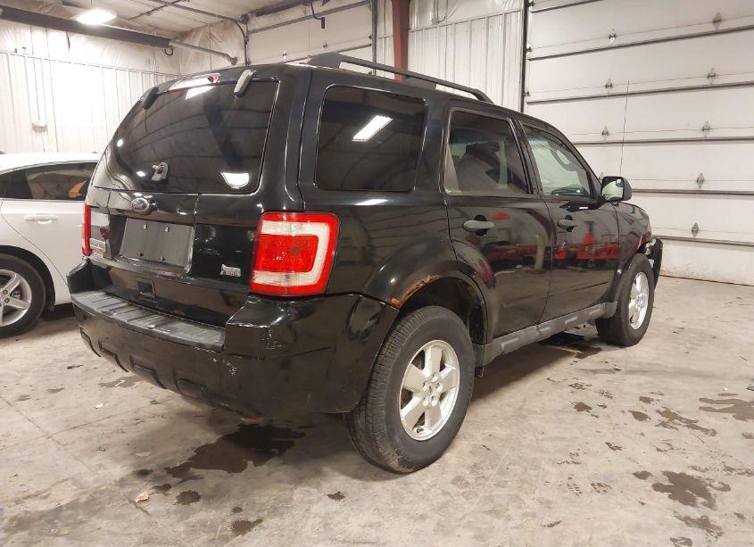Photo 4 of 2010 Ford Escape XLT (VIN 1FMCU9DG3AKA96110)