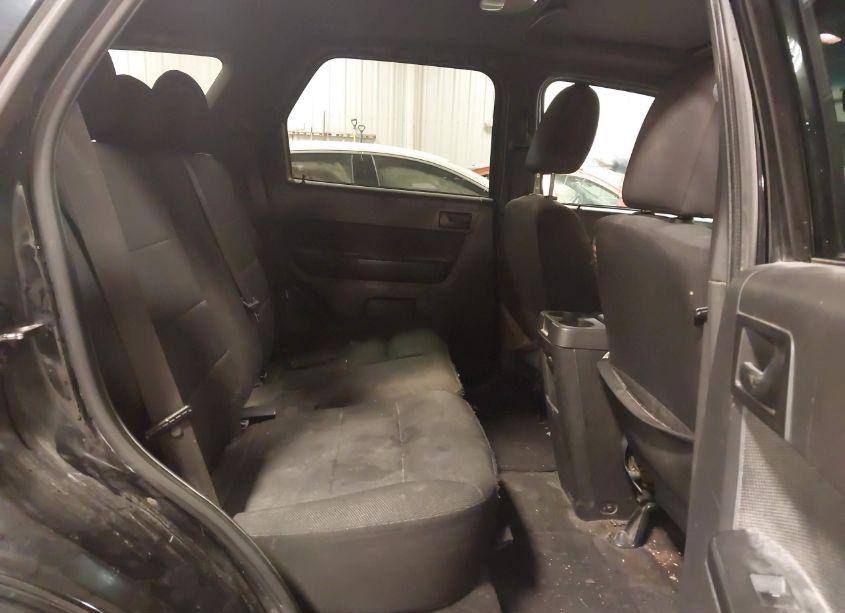 Photo 8 of 2010 Ford Escape XLT (VIN 1FMCU9DG3AKA96110)