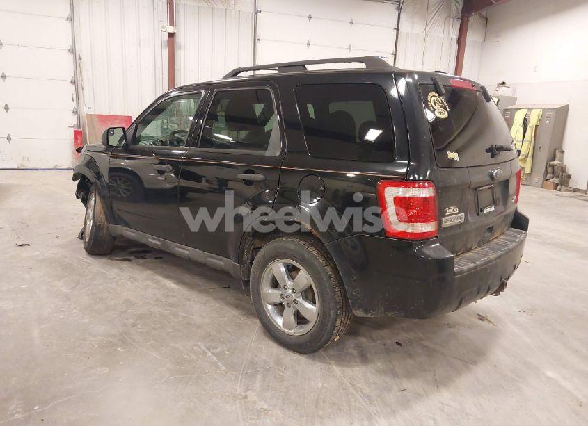 Photo 3 of 2010 Ford Escape XLT (VIN 1FMCU9DG3AKD10576)