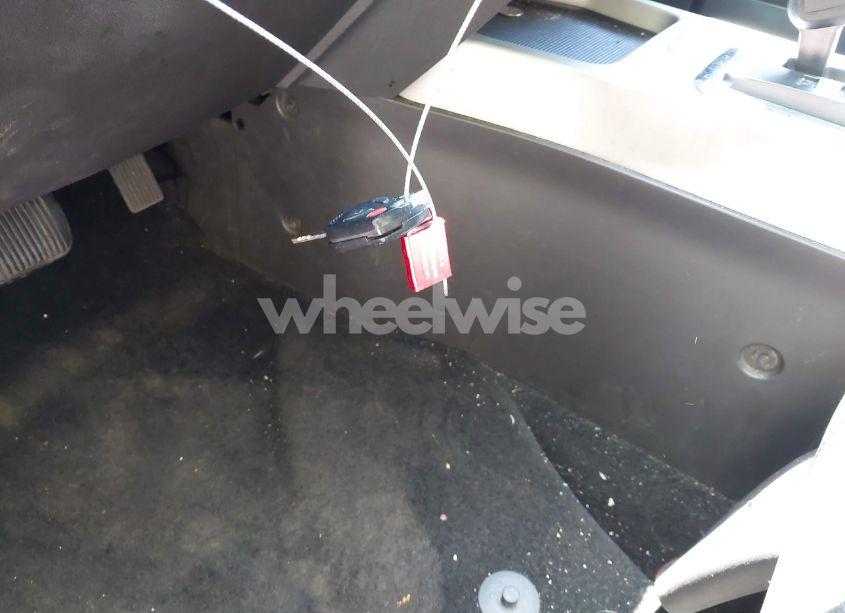 Photo 11 of 2011 Ford Escape XLT AUTOMATIC (VIN 1FMCU9DG3BKB76329)