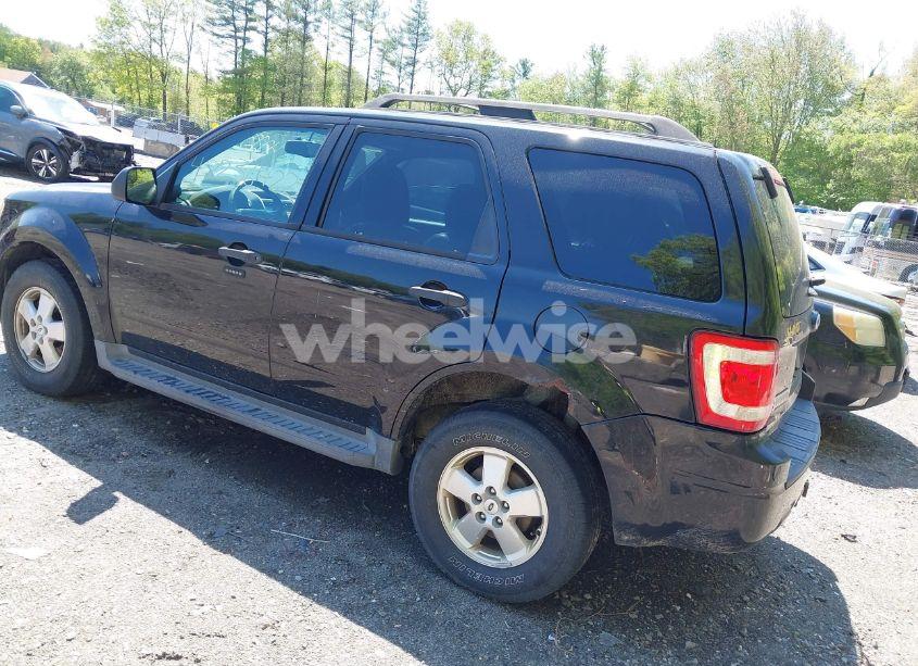 Photo 3 of 2011 Ford Escape XLT AUTOMATIC (VIN 1FMCU9DG3BKB76329)