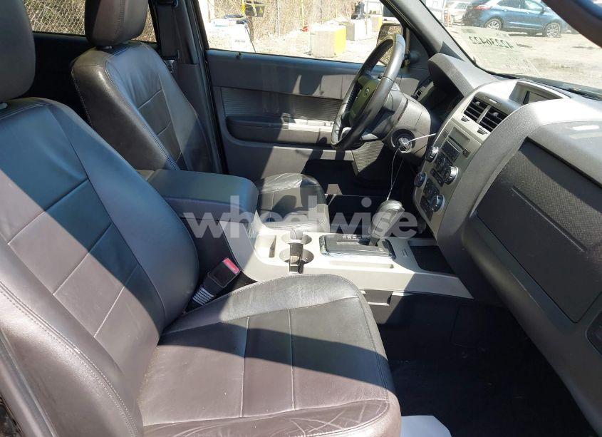 Photo 5 of 2011 Ford Escape XLT AUTOMATIC (VIN 1FMCU9DG3BKB76329)