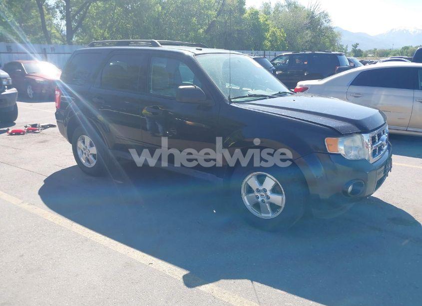 2011 Ford Escape XLT (VIN 1FMCU9DG3BKC01794) main photo