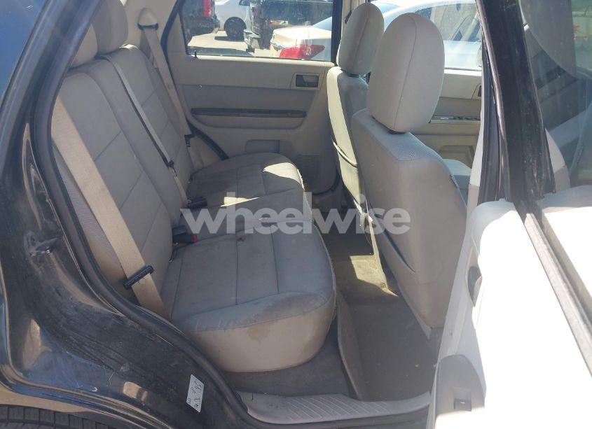 Photo 8 of 2011 Ford Escape XLT (VIN 1FMCU9DG3BKC01794)