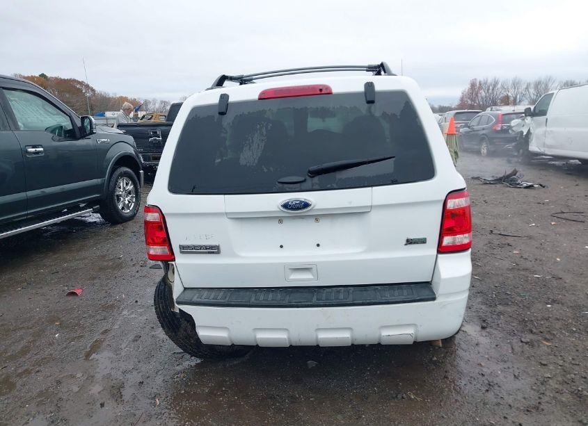 Photo 16 of 2011 Ford Escape XLT (VIN 1FMCU9DG3BKC53944)