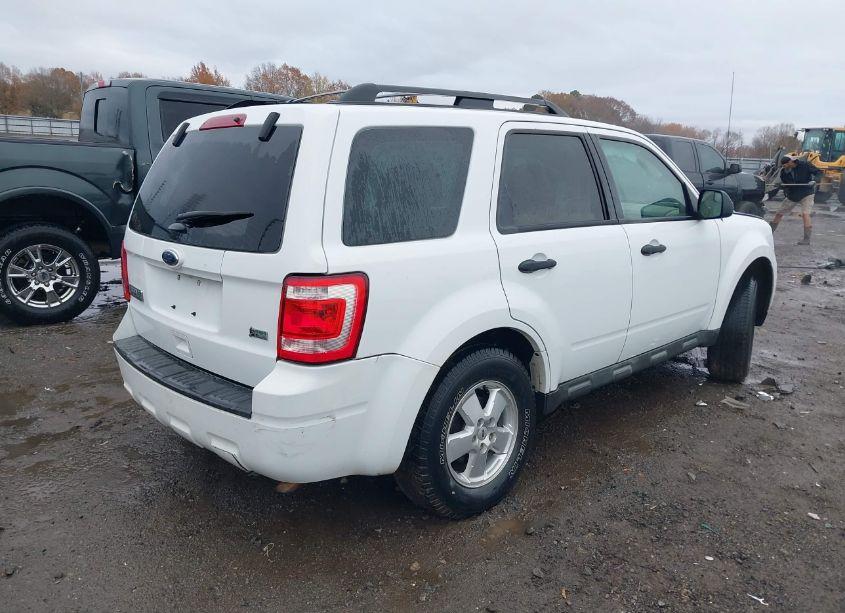Photo 4 of 2011 Ford Escape XLT (VIN 1FMCU9DG3BKC53944)