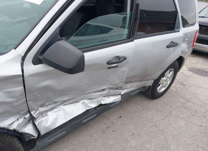 Photo 6 of 2012 Ford Escape XLT (VIN 1FMCU9DG3CKA74739)