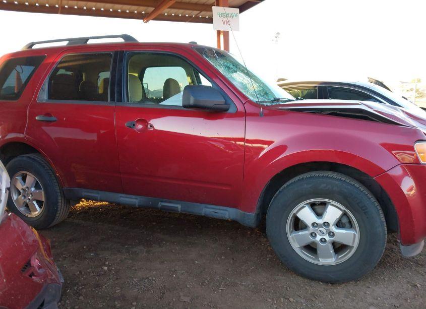 Photo 13 of 2012 Ford Escape XLT (VIN 1FMCU9DG3CKB18805)