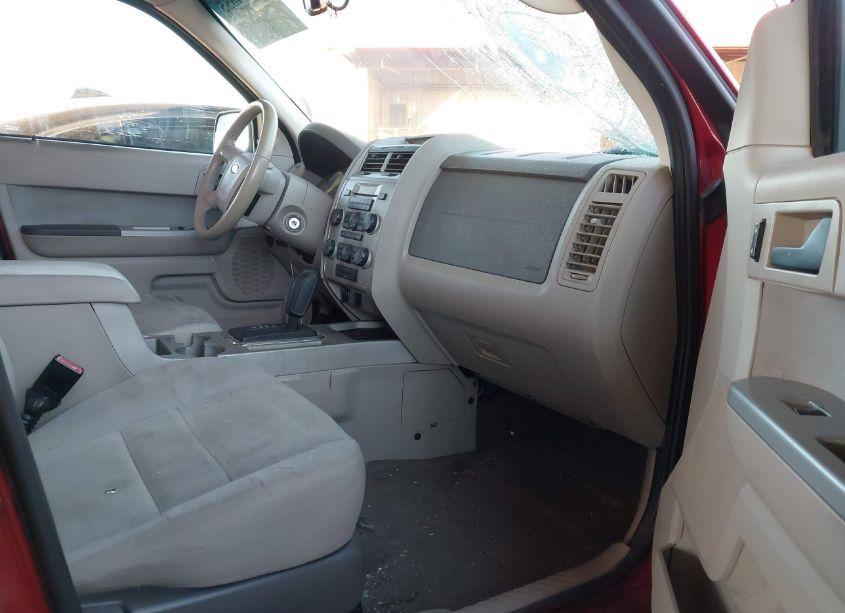 Photo 5 of 2012 Ford Escape XLT (VIN 1FMCU9DG3CKB18805)