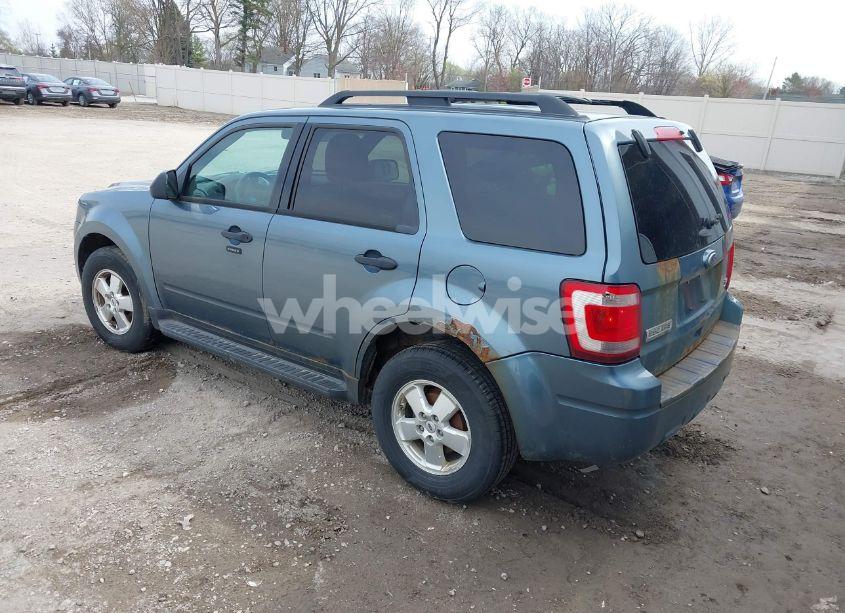 Photo 3 of 2012 Ford Escape XLT (VIN 1FMCU9DG3CKB35426)