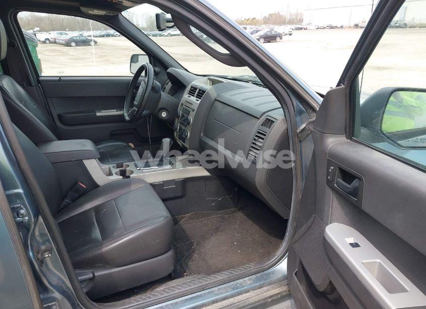 Photo 5 of 2012 Ford Escape XLT (VIN 1FMCU9DG3CKB35426)