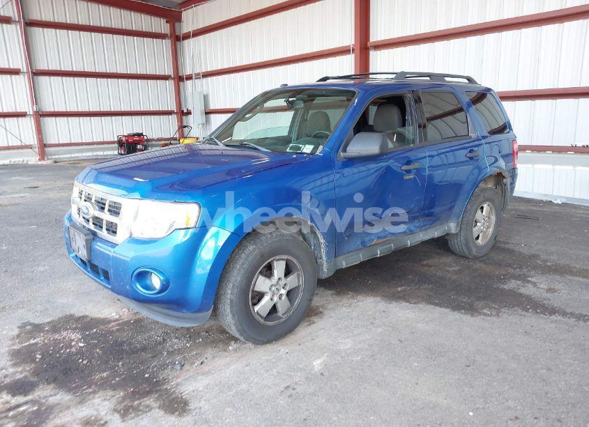Photo 2 of 2012 Ford Escape XLT (VIN 1FMCU9DG3CKB69110)