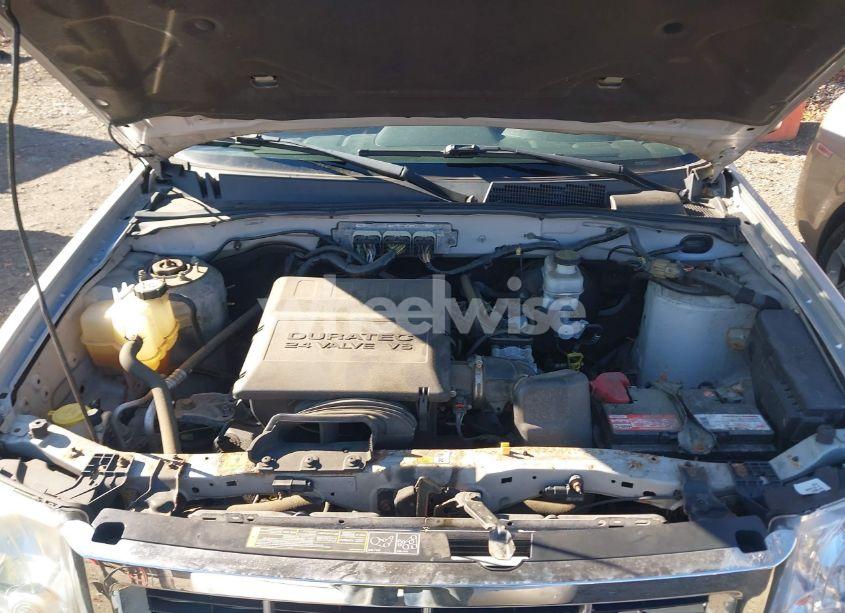 Photo 10 of 2010 Ford Escape XLT (VIN 1FMCU9DG4AKC07120)