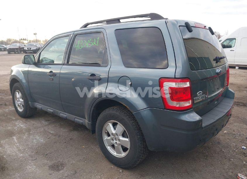 Photo 3 of 2010 Ford Escape XLT (VIN 1FMCU9DG4AKC74302)