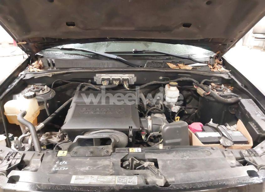 Photo 10 of 2011 Ford Escape XLT (VIN 1FMCU9DG4BKA32000)